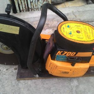 Máy cắt bê tông cầm tay