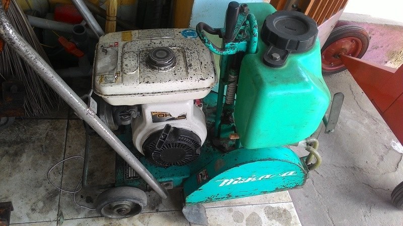 Máy cắt bê tông Mikasa Máy cắt bê tông Mikasa