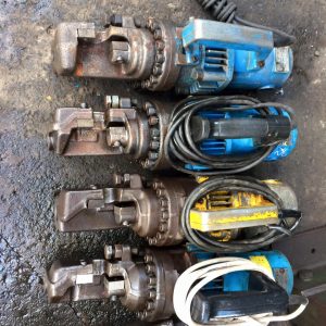 Máy cắt sắt thủy lực cầm tay D25
