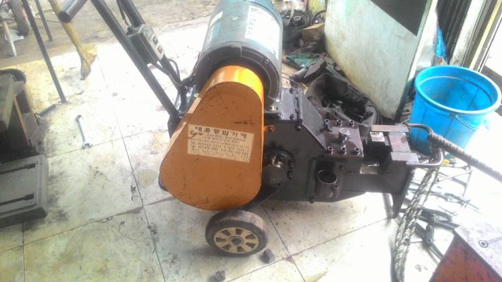 Máy chặt sắt TYC-HD25