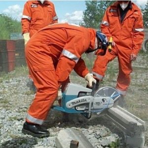Máy cắt bê tông Makita chạy xăng DPC6431