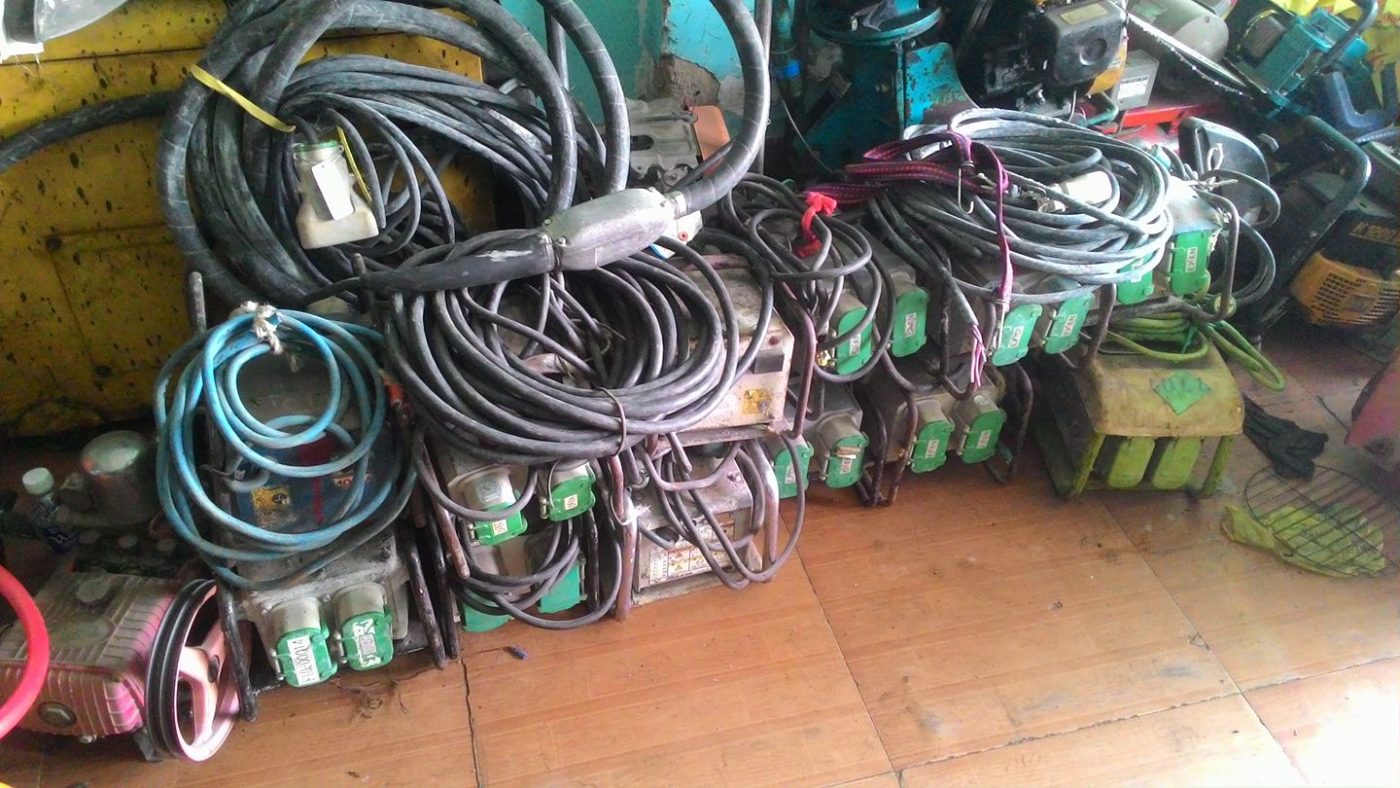 Dây đầm dùi biến tần bê tông