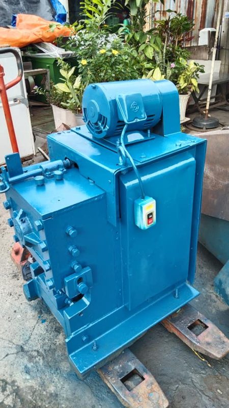 Máy xây dựng Lộc Thọ Phát