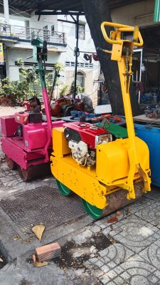 xe lu dắt tay Nhật cũ