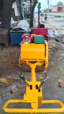 dịch vụ cho thuê xe lu dắt tay