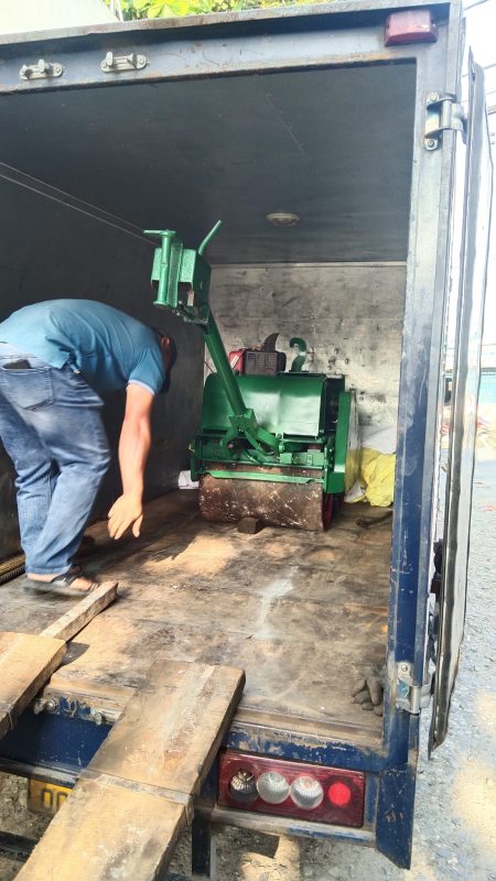 dịch vụ cho thuê xe lu dắt tay 