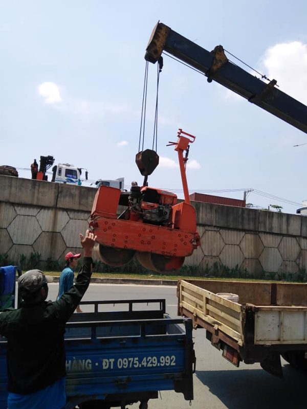 dịch vụ cho thuê xe lu dắt tay
