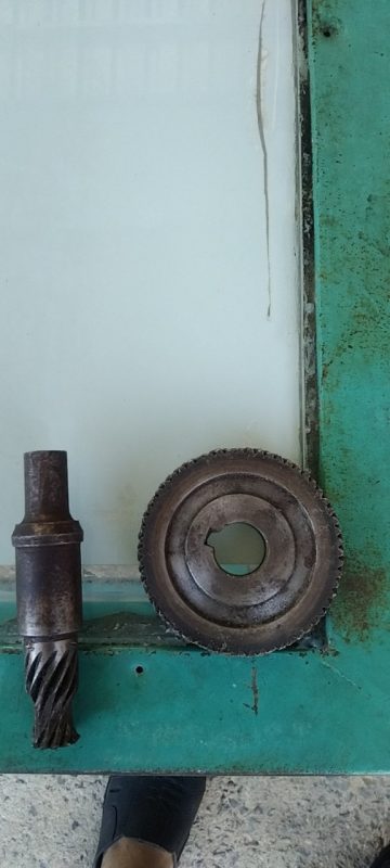 gia công nhông máy uốn sắt 