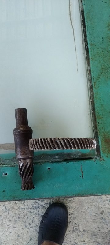 gia công nhông máy uốn sắt 