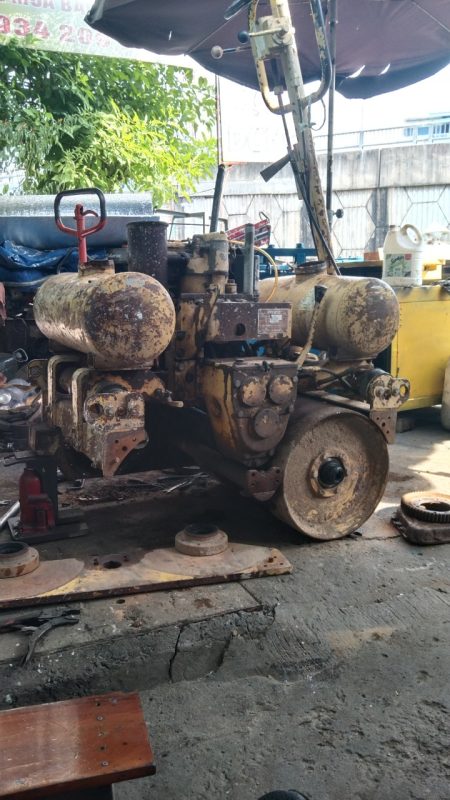 sửa chữa xe lu dắt tay