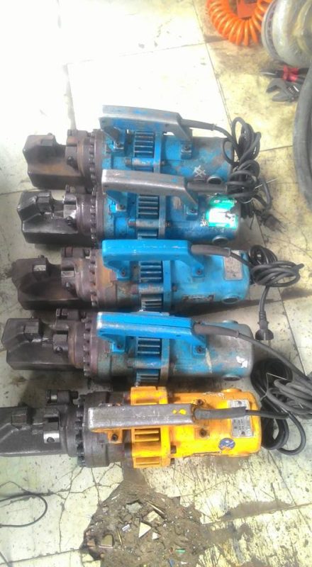 sửa chữa máy cắt sắt thủy lực cầm tay