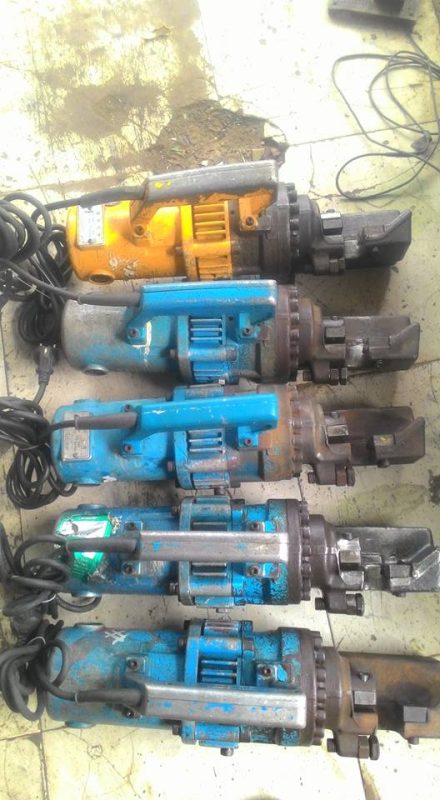 sửa chữa máy cắt sắt thủy lực cầm tay