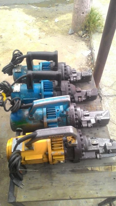 sửa chữa máy cắt sắt thủy lực cầm tay