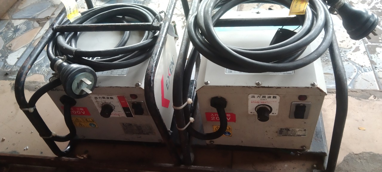 máy đầm dùi biến tần bê tông