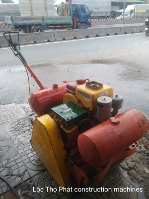 sửa chữa xe lu dắt tay 750kg tại TP.HCM