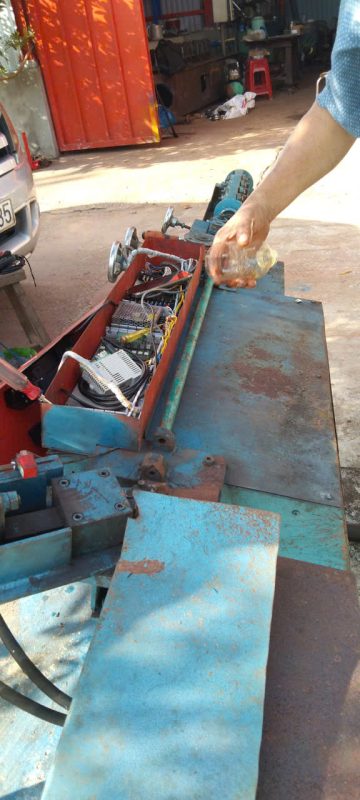 dịch vụ sửa chữa máy bẻ đai sắt tự động