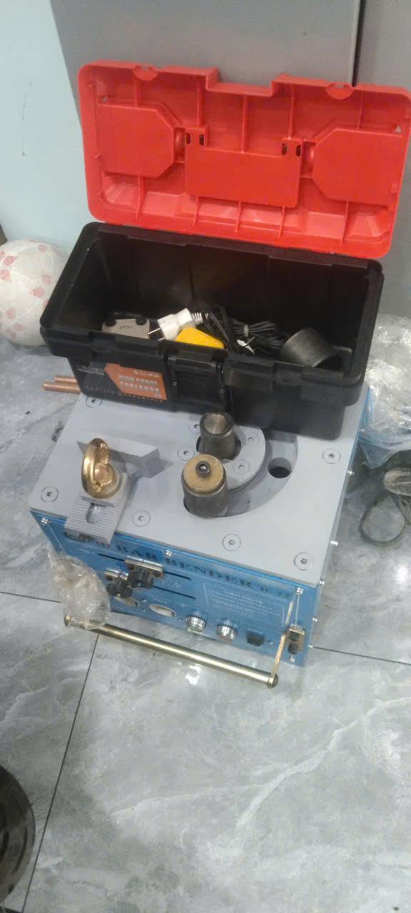 máy uốn sắt D22 máy uốn sắt D22